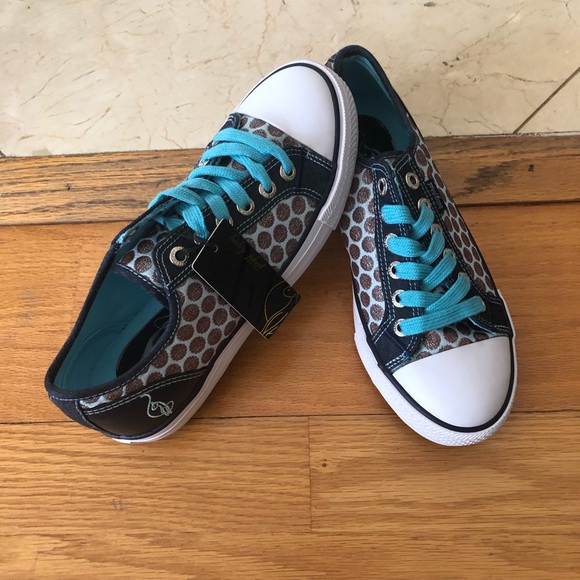 New Baby Phat Polka Dot Lace-Up Sneakers - Picture 5 of 9